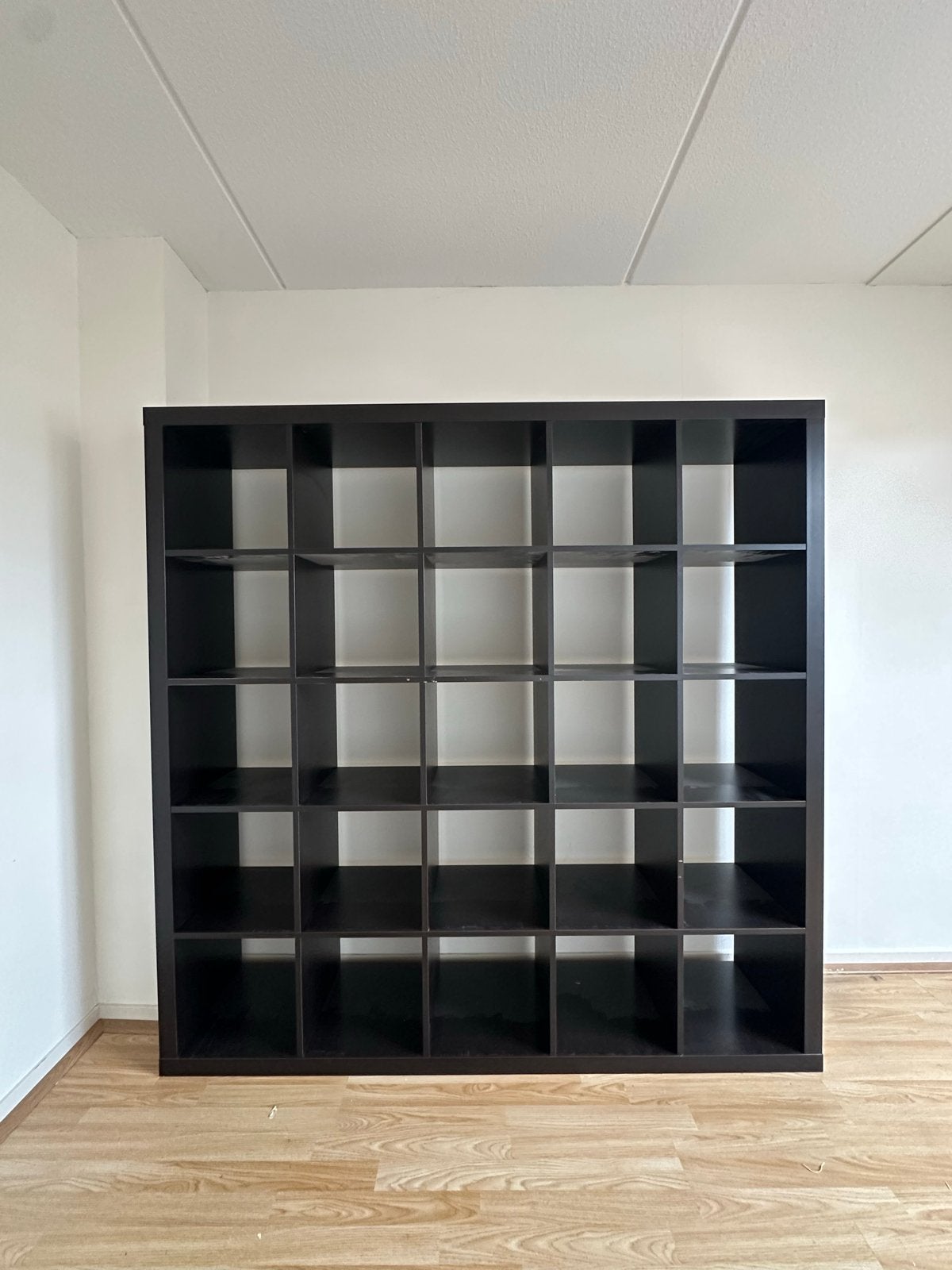 IKEA Kallax Kast 5x5 Vakken Zwartbruin - Ruime Opbergkast, Ophalen, Met plank(en), Gebruikt, 150 tot 200 cm