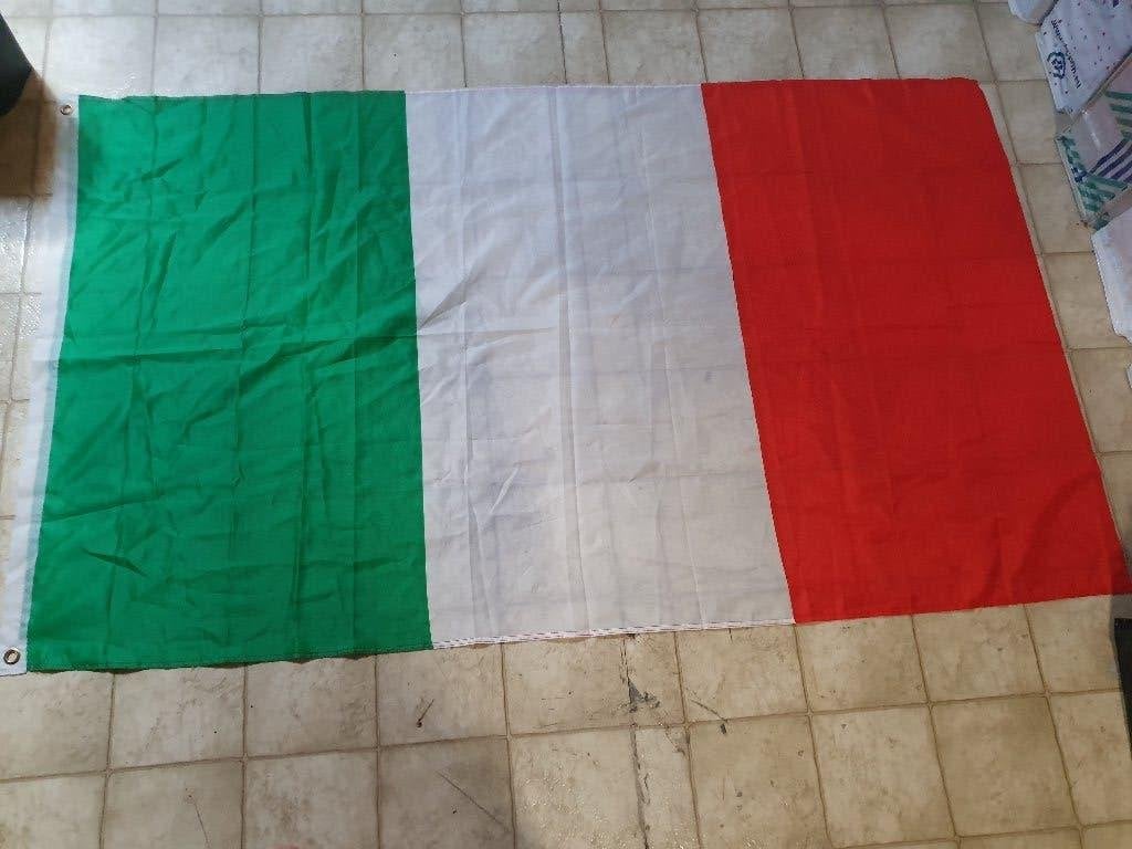 Vlag Italy 90cm bij 150cm, Ophalen