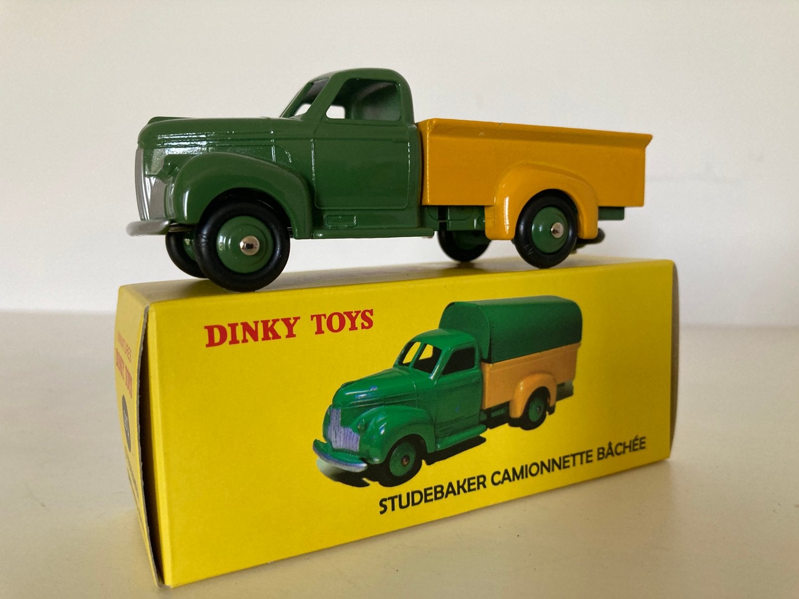 Dinky Toys 25Q Studebaker (Atlas), Ophalen of Verzenden, Zo goed als nieuw, Auto, Dinky Toys