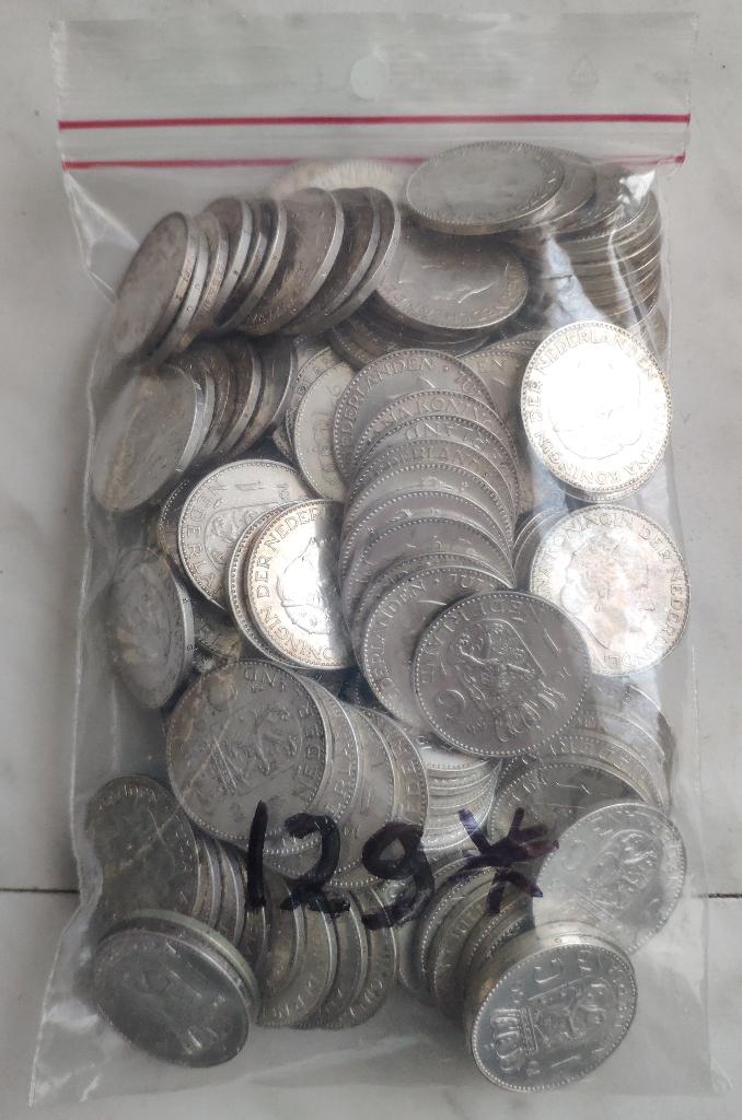 129 zilveren guldens Juliana mooie circulatie kwaliteit, Ophalen, Koningin Juliana, 1 gulden, Zilver