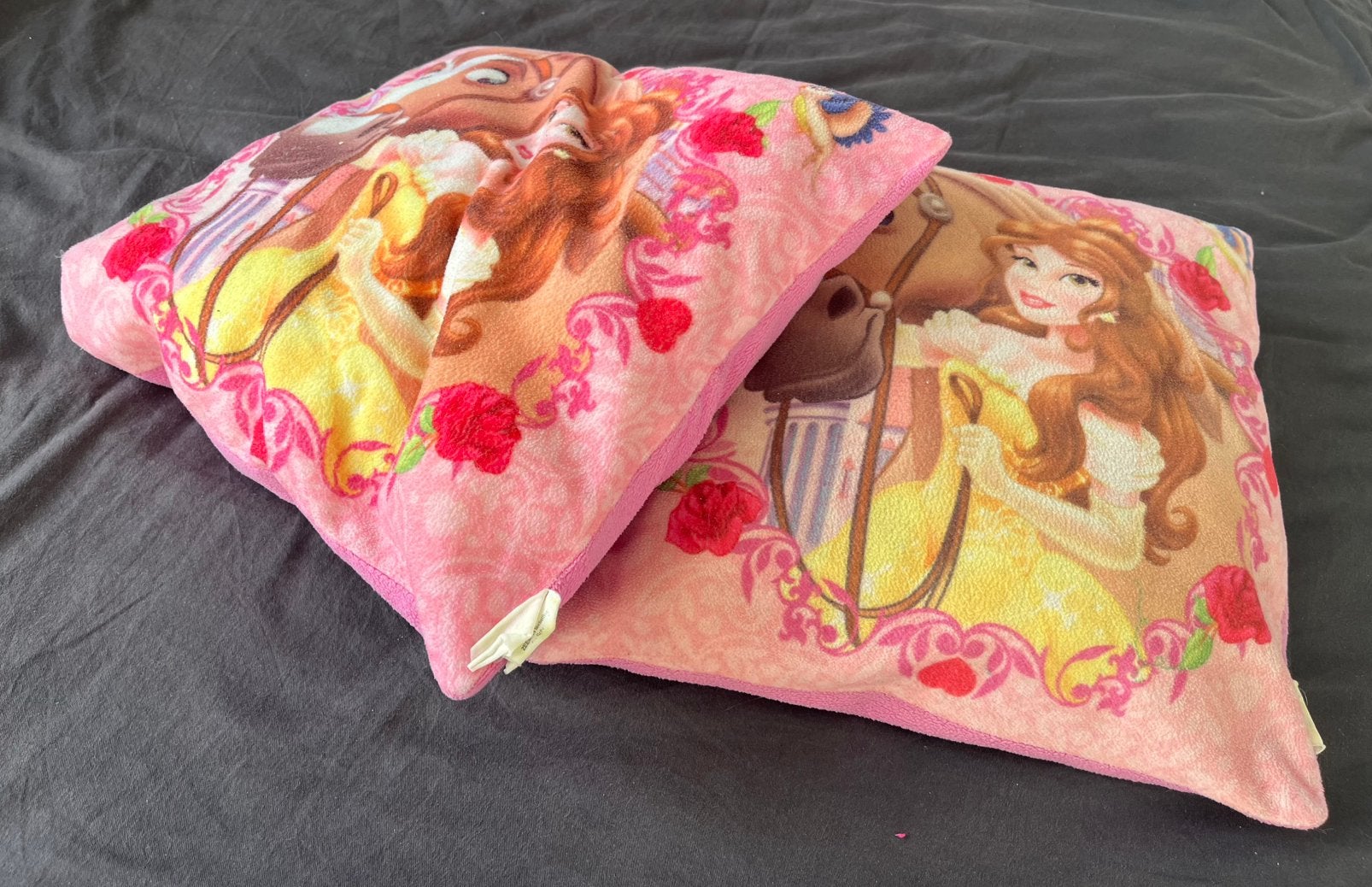 Disney Belle en het Beest fleece sierkussens Set 35x35x10 cm, Kleed of Kussen, Zo goed als nieuw, Disney, Roze