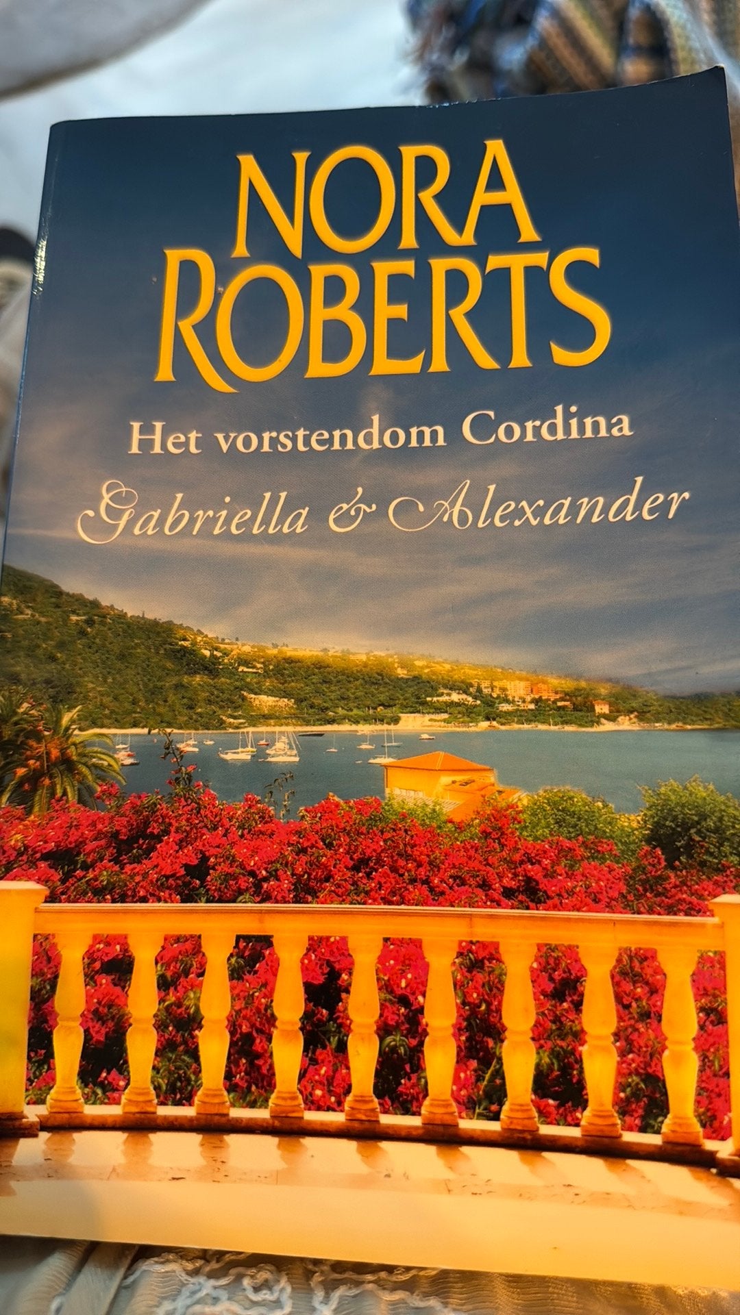 Nora roberts het vorstendom cordina gabriella en alexander, Ophalen of Verzenden, Zo goed als nieuw