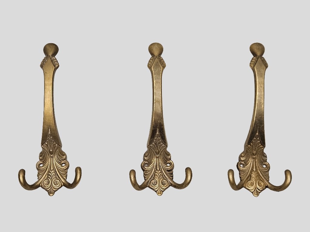 Setje antieke Kapstokhaken 3x ( Mondiart ), Wandkapstok, Gebruikt, Ophalen of Verzenden, Minder dan 100 cm