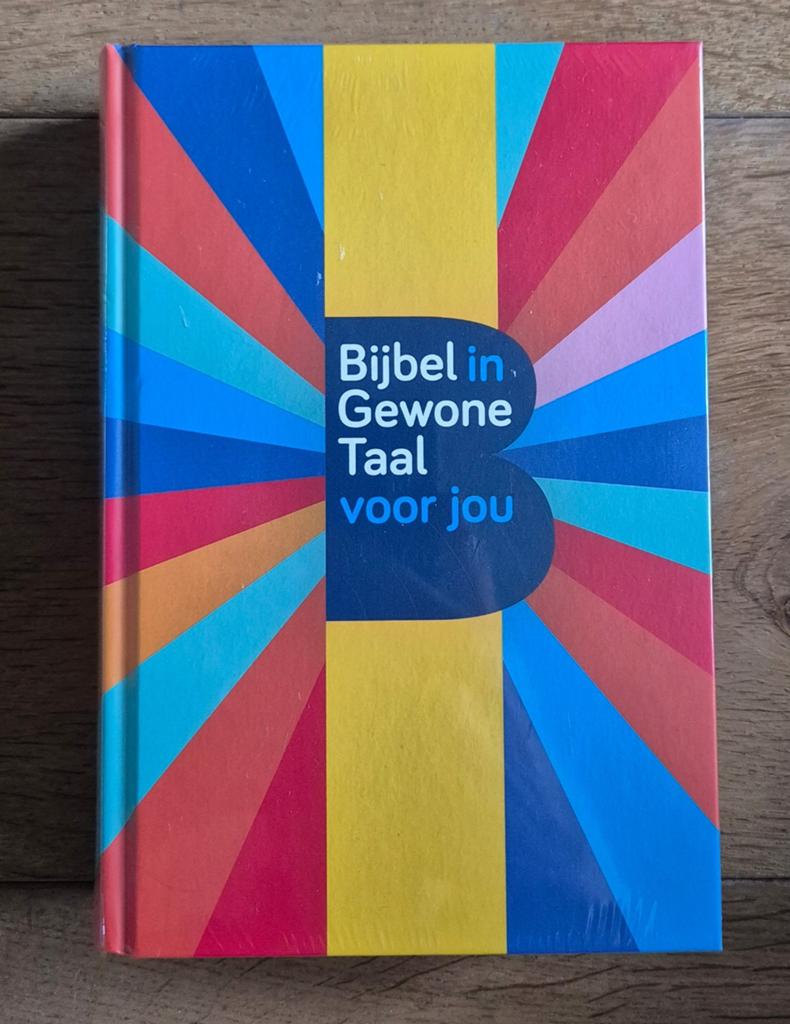 Bijbel in gewone taal voor jou - NIIEUWSTAAT, Boeken, Ophalen of Verzenden, Zo goed als nieuw, Kwintessens