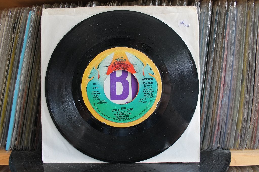 7" Single Paul Mauriat - Love Is Still Blue / Tattoo Bay, Gebruikt, 7 inch, Ophalen of Verzenden, Pop