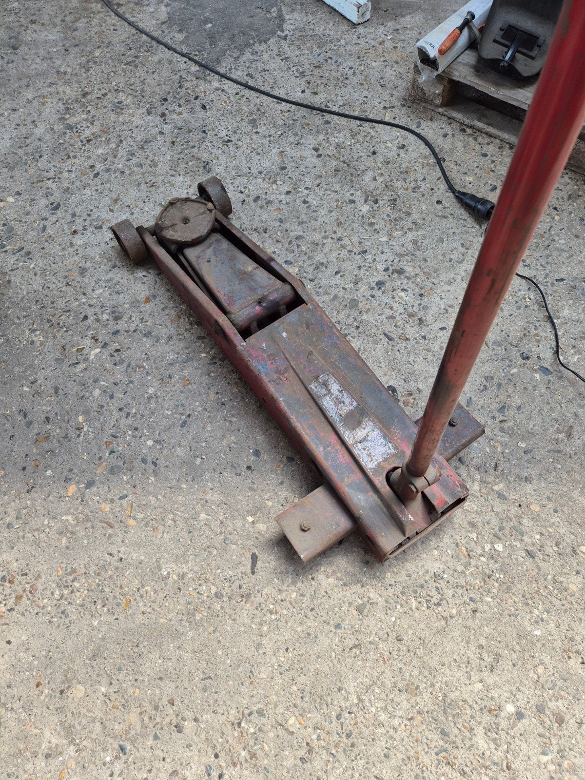 NIKE 3tons garagekrik 65cm hefhoogte 120cm lang, Ophalen, Hydraulisch, Garagekrik