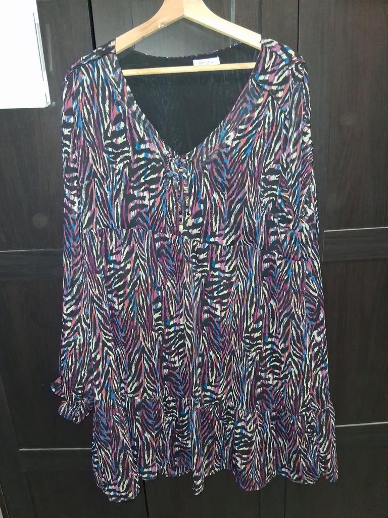 Paprika jurkje maat 4, Kleding | Dames, Grote Maten, Ophalen of Verzenden, Zo goed als nieuw, Zwart, Jurk