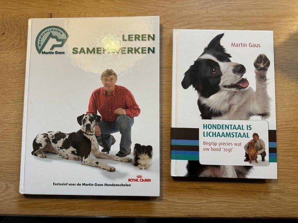 Martin Gaus 2 hondenboeken Hondentaal en Leren samenwerken, Ophalen of Verzenden, Gelezen, Honden