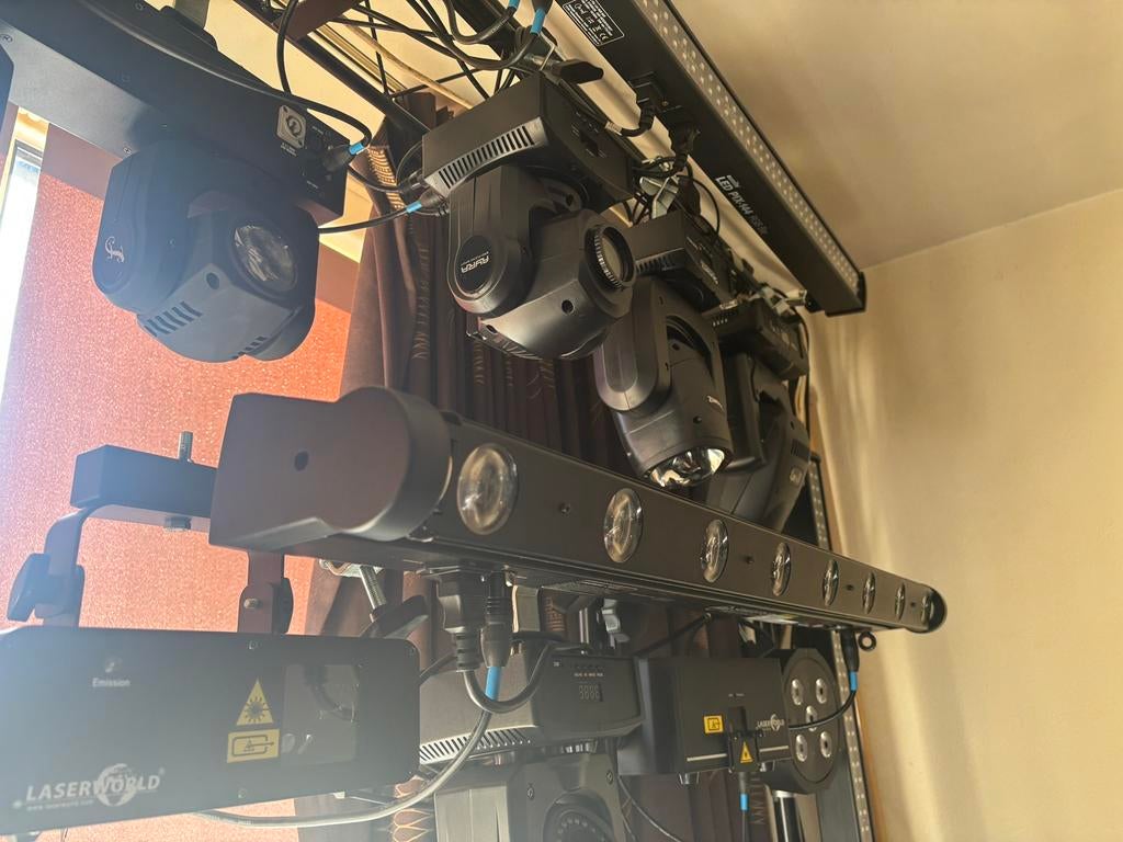 Complete rig incl. micro truss en toebehoren (ook apart), Ophalen, Zo goed als nieuw, Licht, Kleur