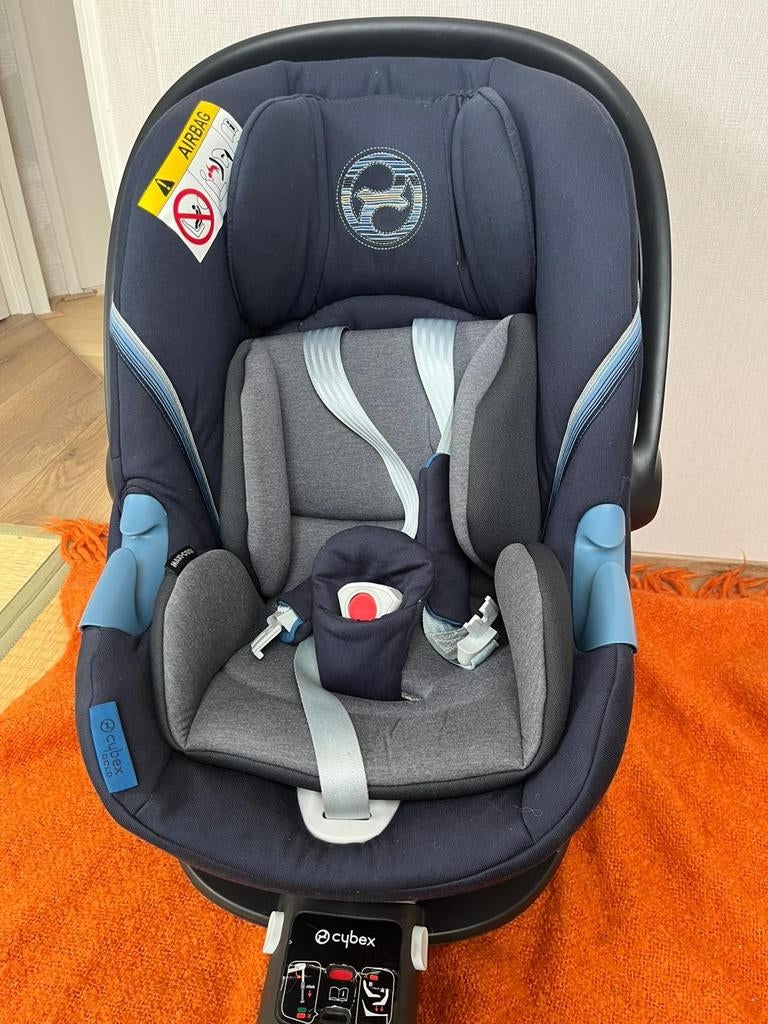Cybex autostoel met baseplate - Compleet en Veilig, Kinderen en Baby's, Autostoeltjes, Gebruikt, Zijbescherming, Isofix, 0 t/m 13 kg