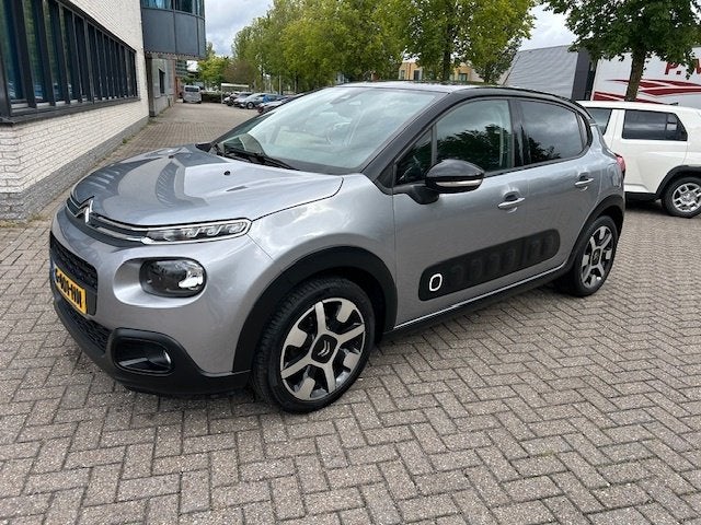 Citroën C3 1.2 PT S&S Shine NAVI CARPLAY CRUISE CAMERA., Auto's, Dealer onderhouden, Gebruikt, Euro 6, 1199 cc