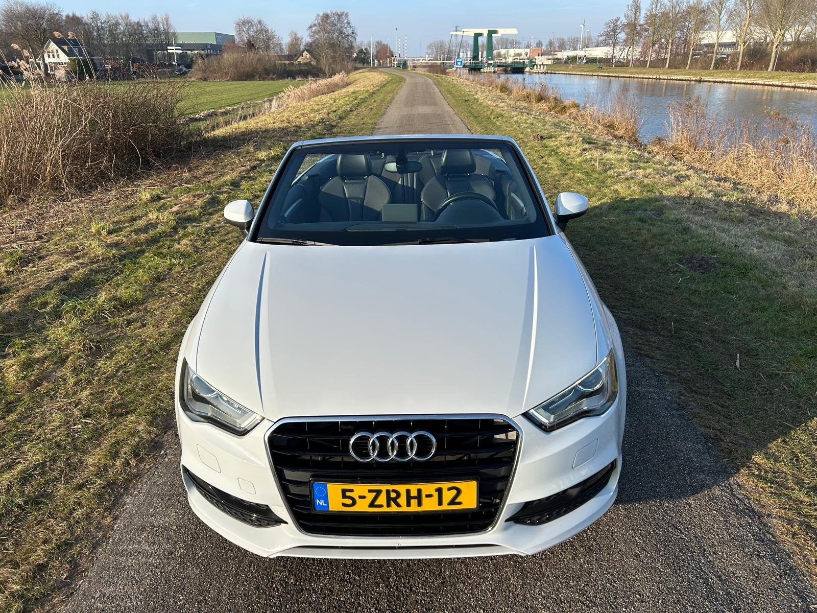 Audi A3 Cabriolet 1.4 TFSI CoD Ambition Pro Line S 2x S-Line, Auto's, Dealer onderhouden, Gebruikt, 4 cilinders, Leder en Stof