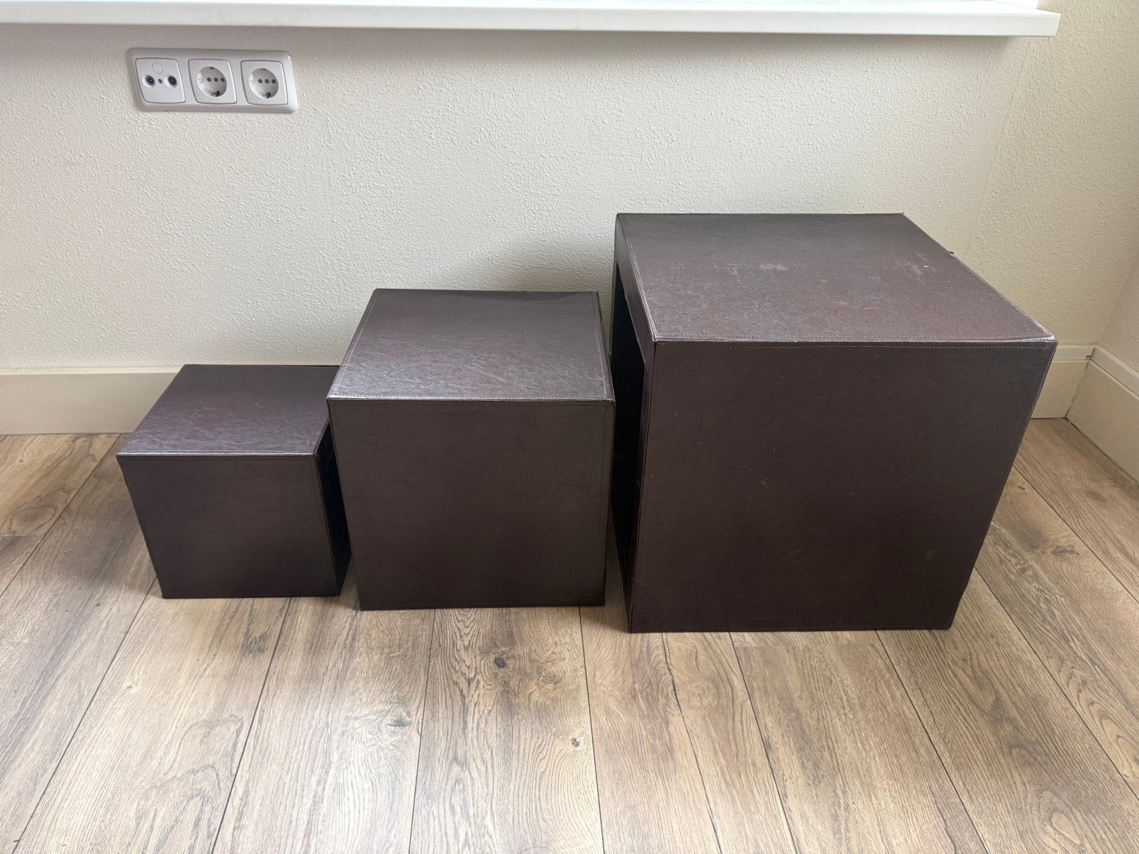 Bijzet tafeltjes kubus, Vierkant, Zo goed als nieuw, Ophalen, 45 tot 60 cm