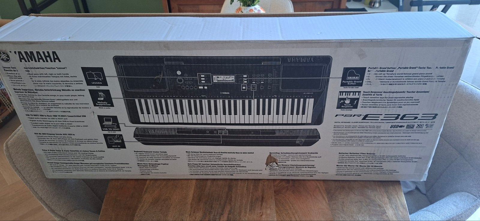 Yamaha PSR E363 keyboard met extra's, Muziek en Instrumenten, Ophalen