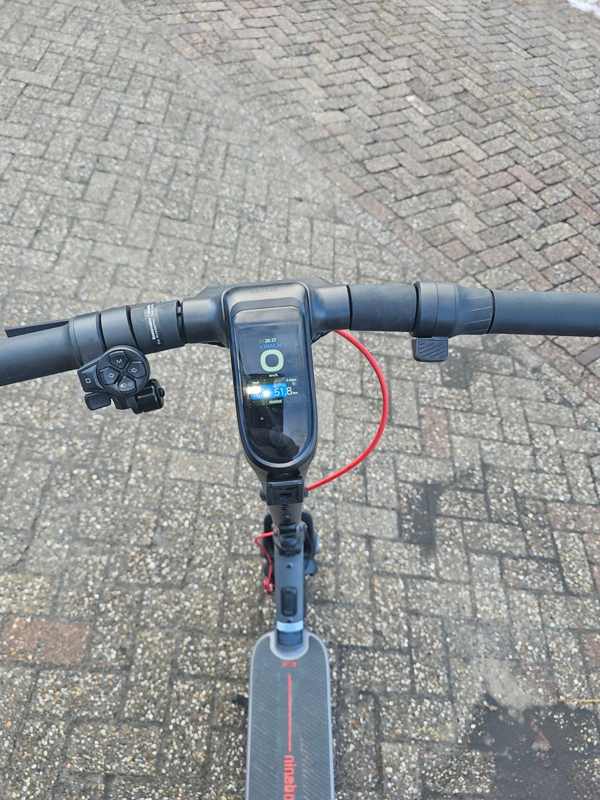 Segway Ninebot KickScooter F3 - Elektrische step, Fietsen en Brommers, Steps, Ophalen, Zo goed als nieuw, Elektrische step (E-scooter)