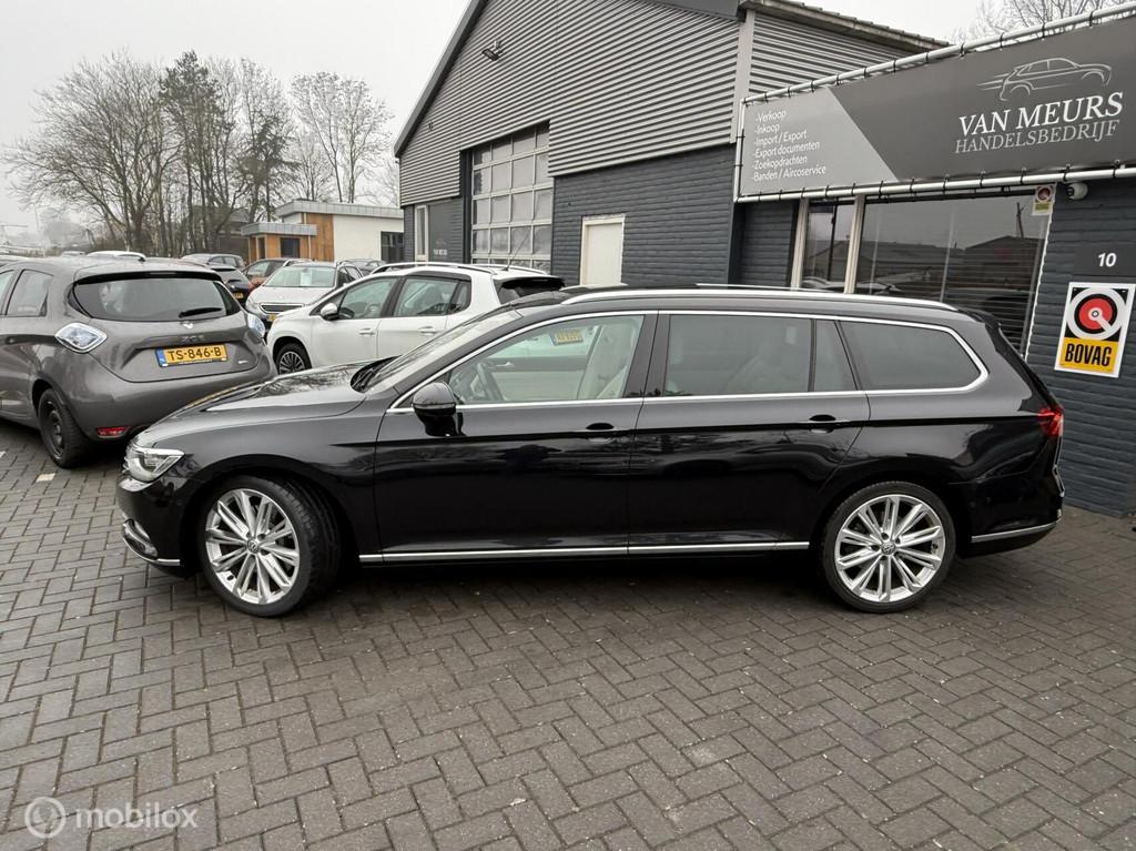 Volkswagen Passat Variant 2.0 BiTDI 4Motion Highline automaa, Auto's, Automaat, Gebruikt, 4 cilinders, Zwart