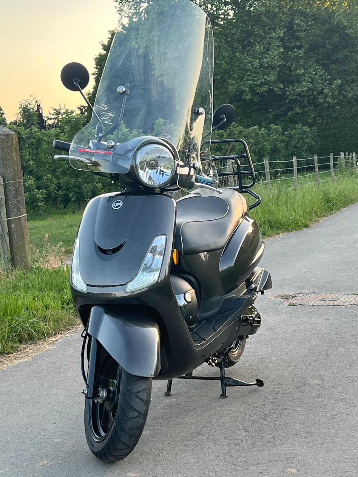 Sym Fiddle II (2018) GRIJS/ZWART • 9.800 km • Onderhouden, Fietsen en Brommers, Scooters | SYM, Ophalen, Gebruikt, Maximaal 45 km/u