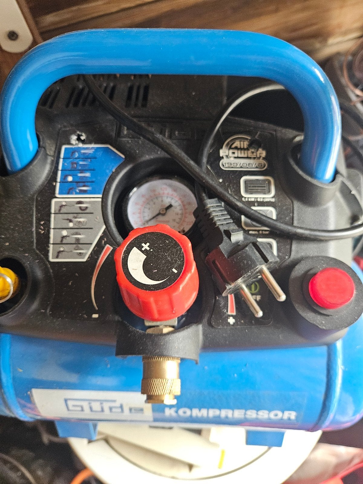 Gude Kompressor - Max 8 bar - Werkt prima, Doe-het-zelf en Verbouw, Compressors, Gebruikt, 6 tot 10 bar, Ophalen of Verzenden