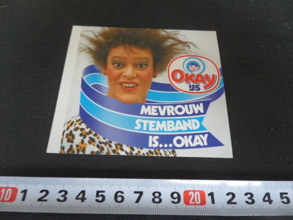 sticker OKAY IJS mevrouw stemband is okay - kaktus show *, Ophalen, Zo goed als nieuw