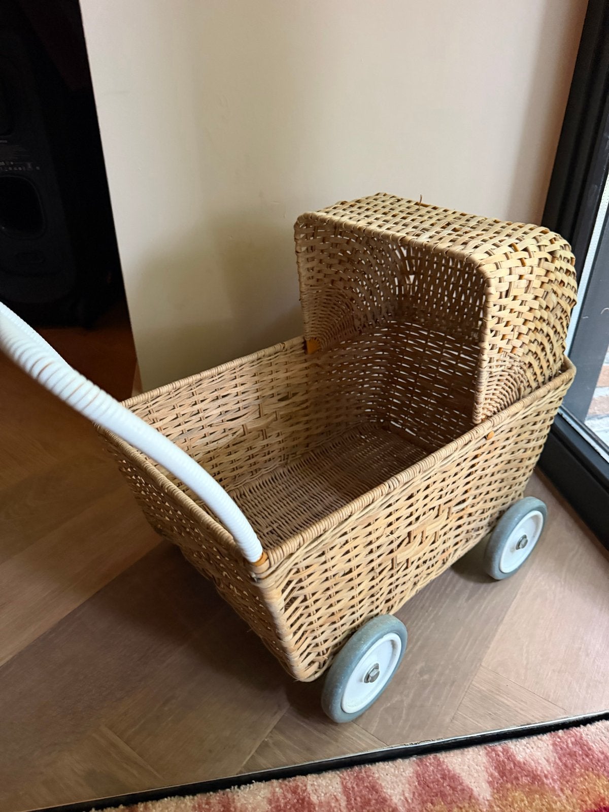 Olli Ella Rotan Strolley Natural Poppenwagen/Trolley, Ophalen of Verzenden, Zo goed als nieuw, Overige typen