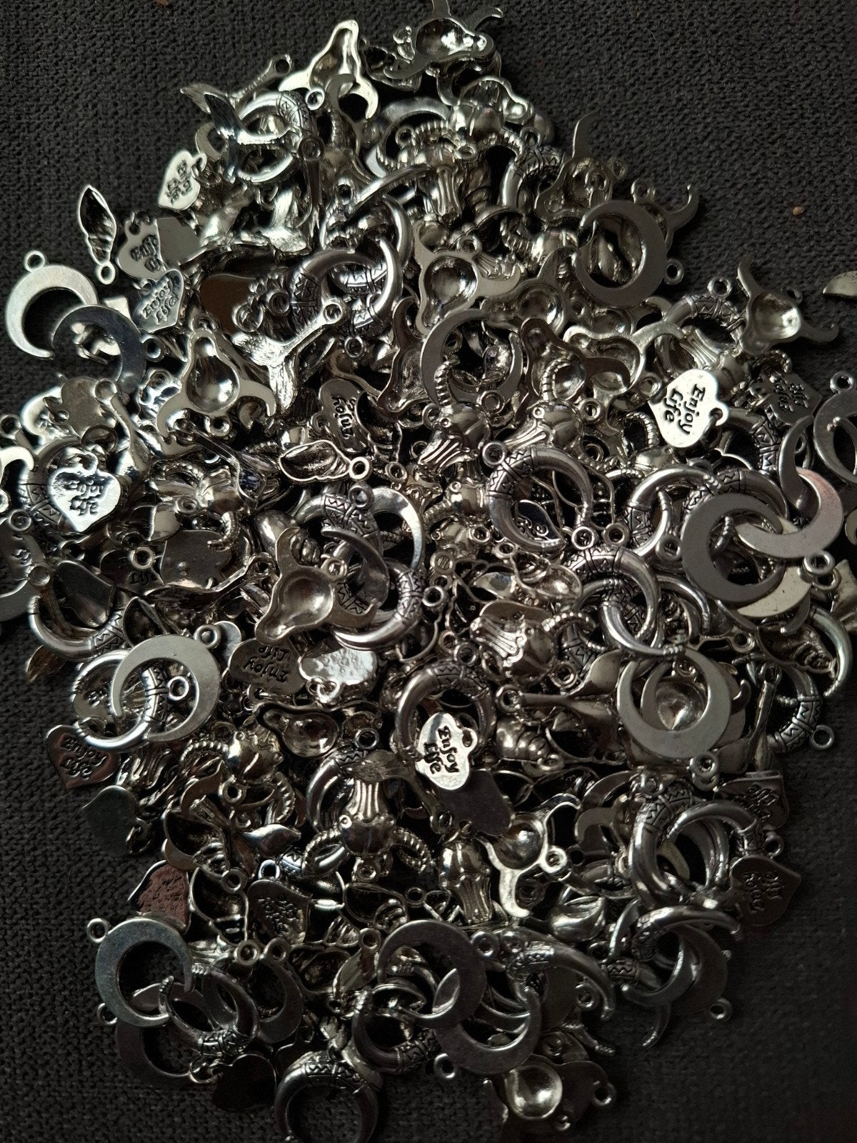 partij 300 stuks bedels hangers metaal zilver grijs pakket, Overige merken, Overige materialen, -, -