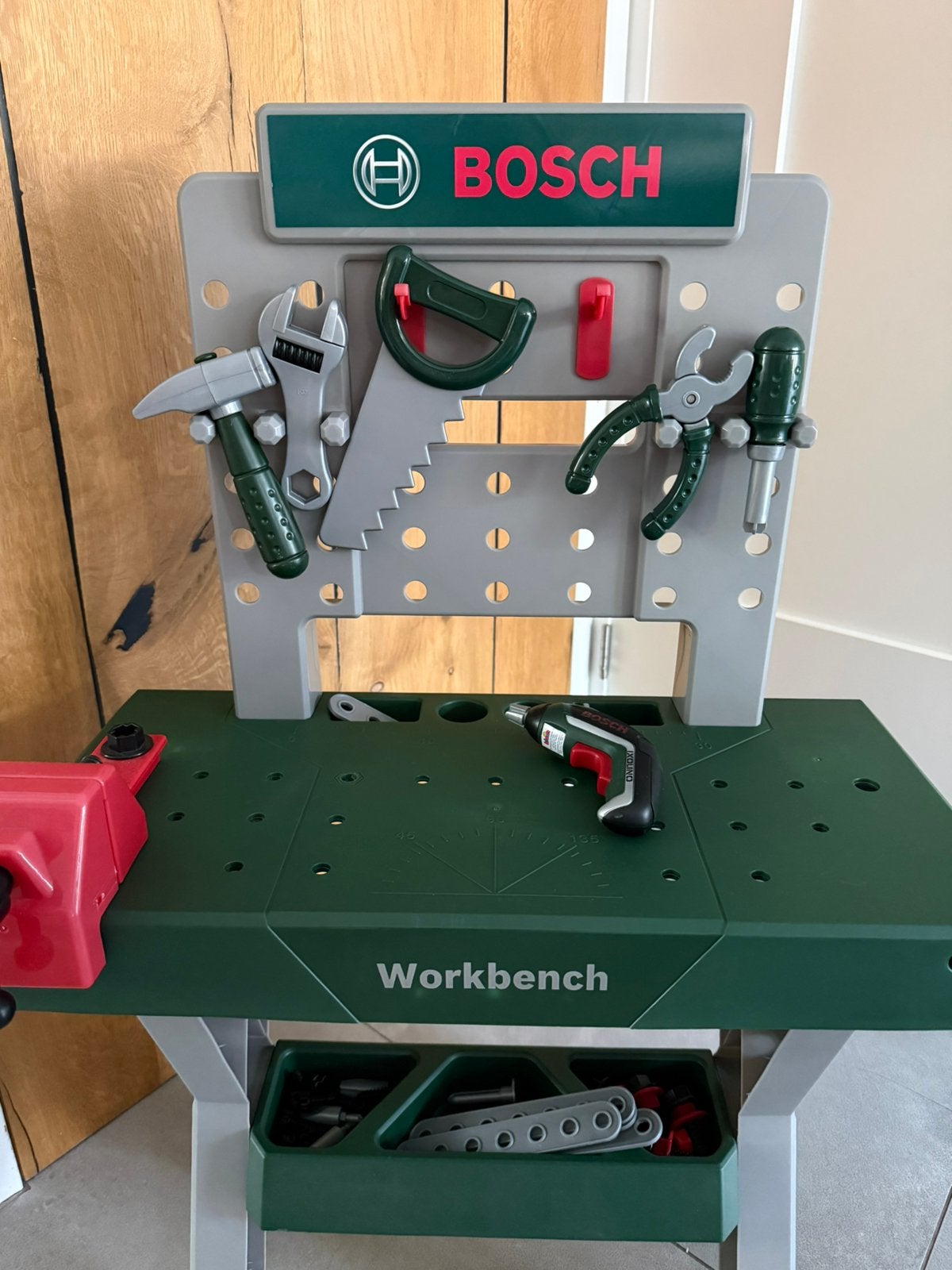 Hele mooie BOSCH werkbank, Ophalen, Zo goed als nieuw