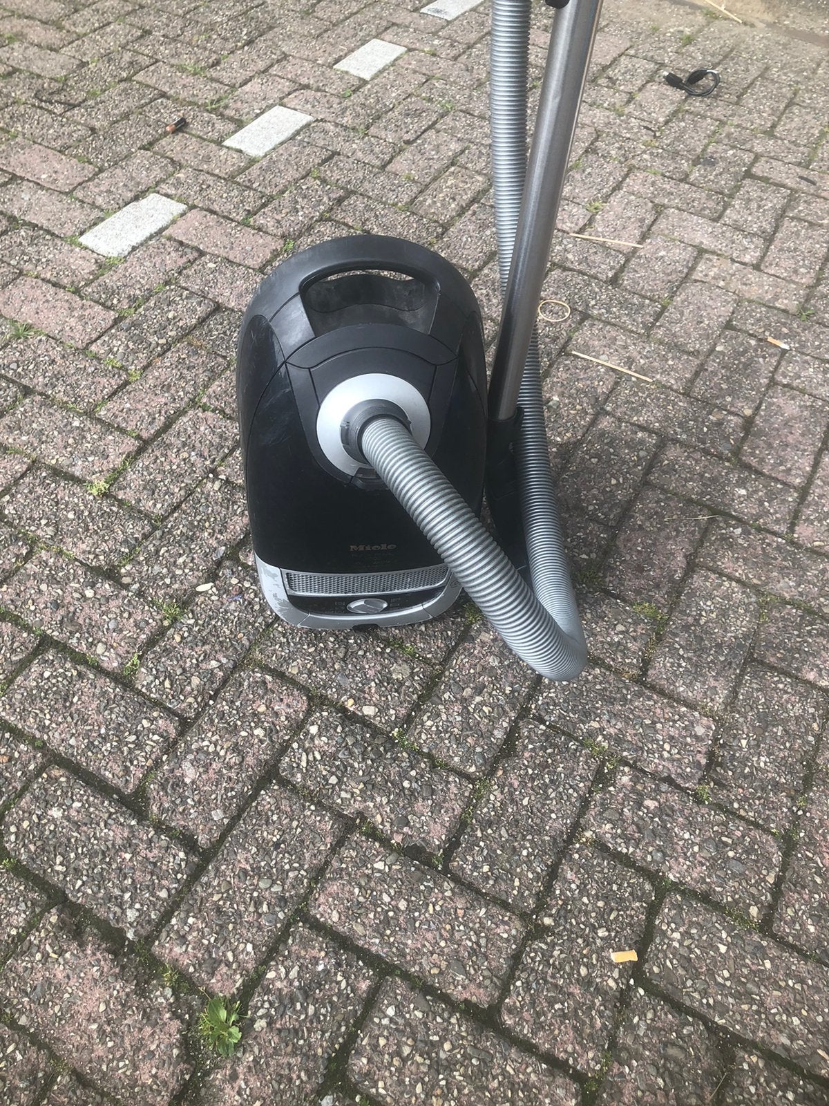 Miele stofzuiger 2200 wat, Ophalen, Zo goed als nieuw
