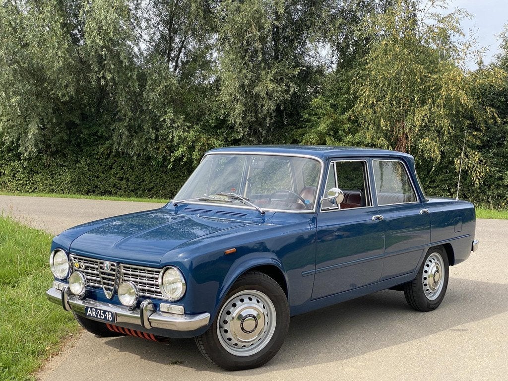 Alfa romeo Giulia 1300 ti, Auto's, Sedan, 1290 cc, 77 pk, Achterwielaandrijving