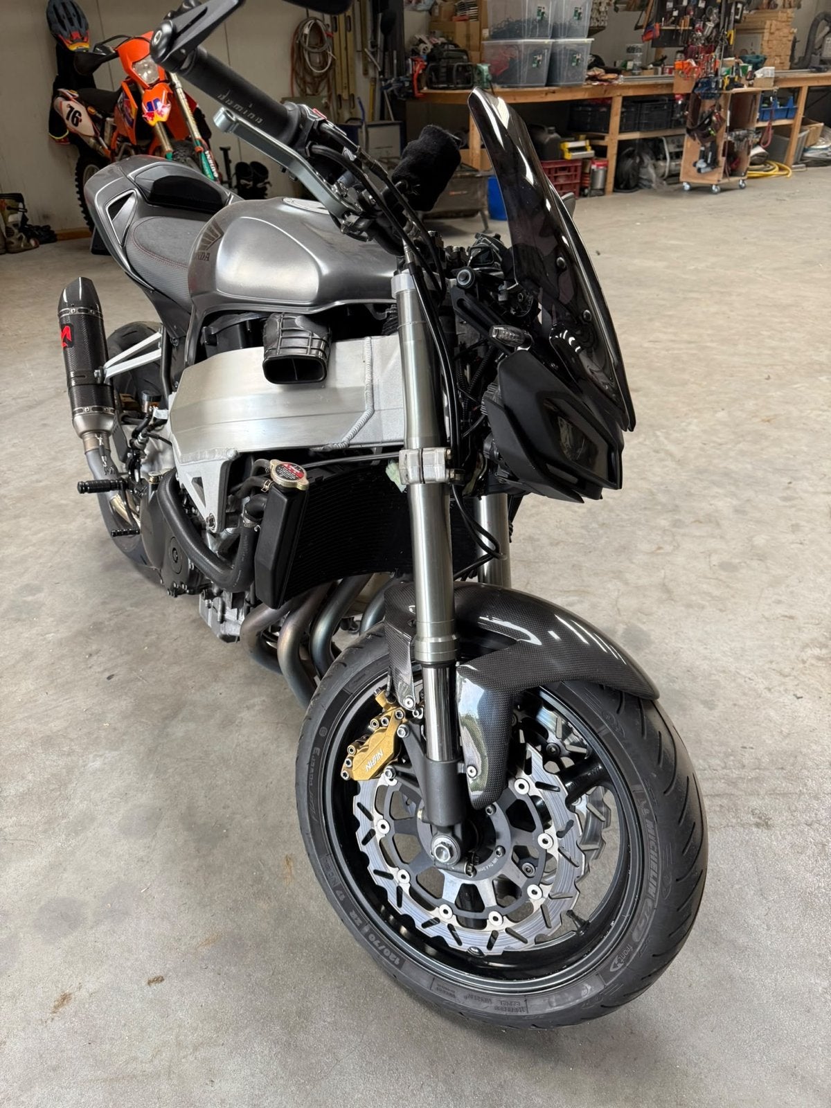 Honda Fireblade 929RR - Naked Bike met Akrapovic uitlaat, Motoren, Sportuitlaat, 4 cilinders, Motorrijbewijs A, Gebruikt