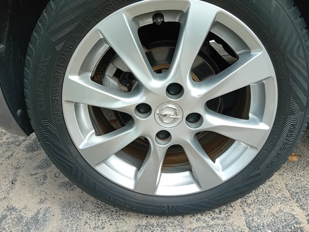 Velgen +banden Opel Corsa F vredestein quatrac all season, Ophalen, 16 inch, Banden en Velgen, All Season