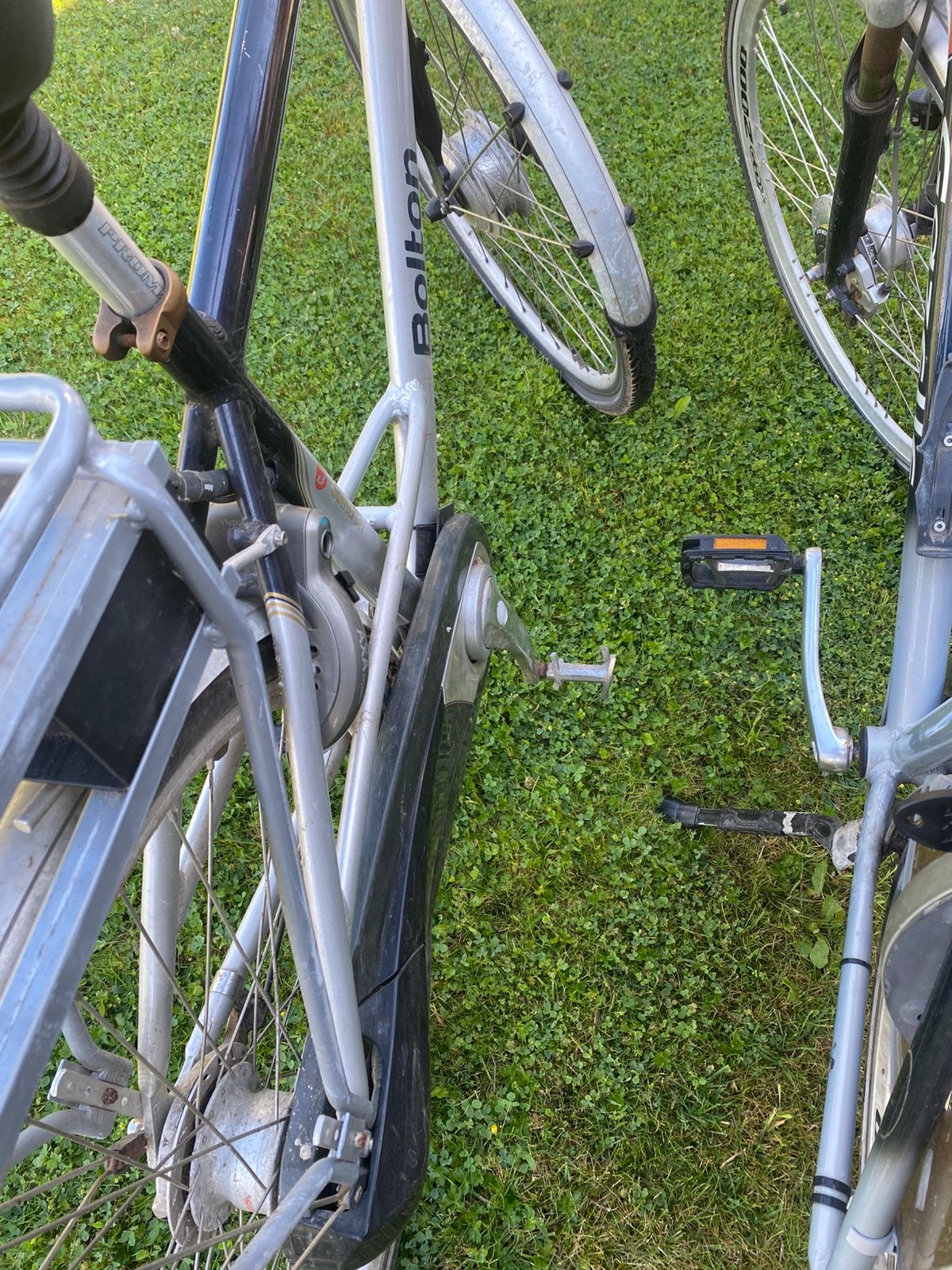 E bike en gewone fiets, Fietsen en Brommers, Fietsen | Oldtimers, Ophalen