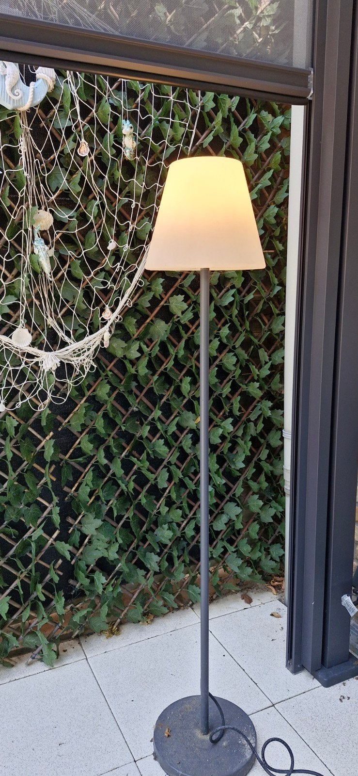 Tuinlamp met zware voet 230v, Ophalen, 100 tot 150 cm, E27 (groot), Zo goed als nieuw