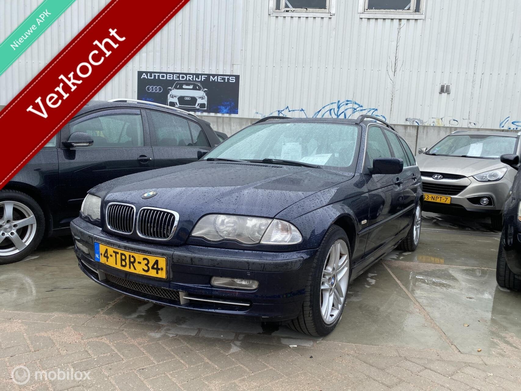 BMW 3-serie Touring 330i VERKOCHT!, Gebruikt, Blauw, Handgeschakeld, 93 €/maand