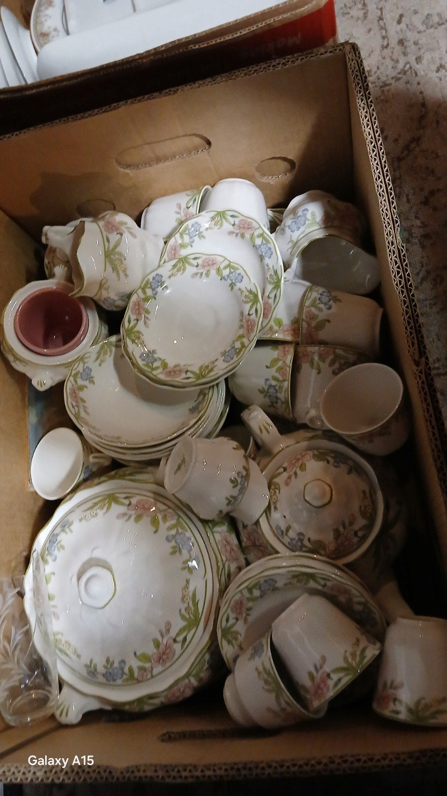 Noritake Ireland Morning Jewel Servies - Compleet, Huis en Inrichting, Keuken | Servies, Ophalen of Verzenden
