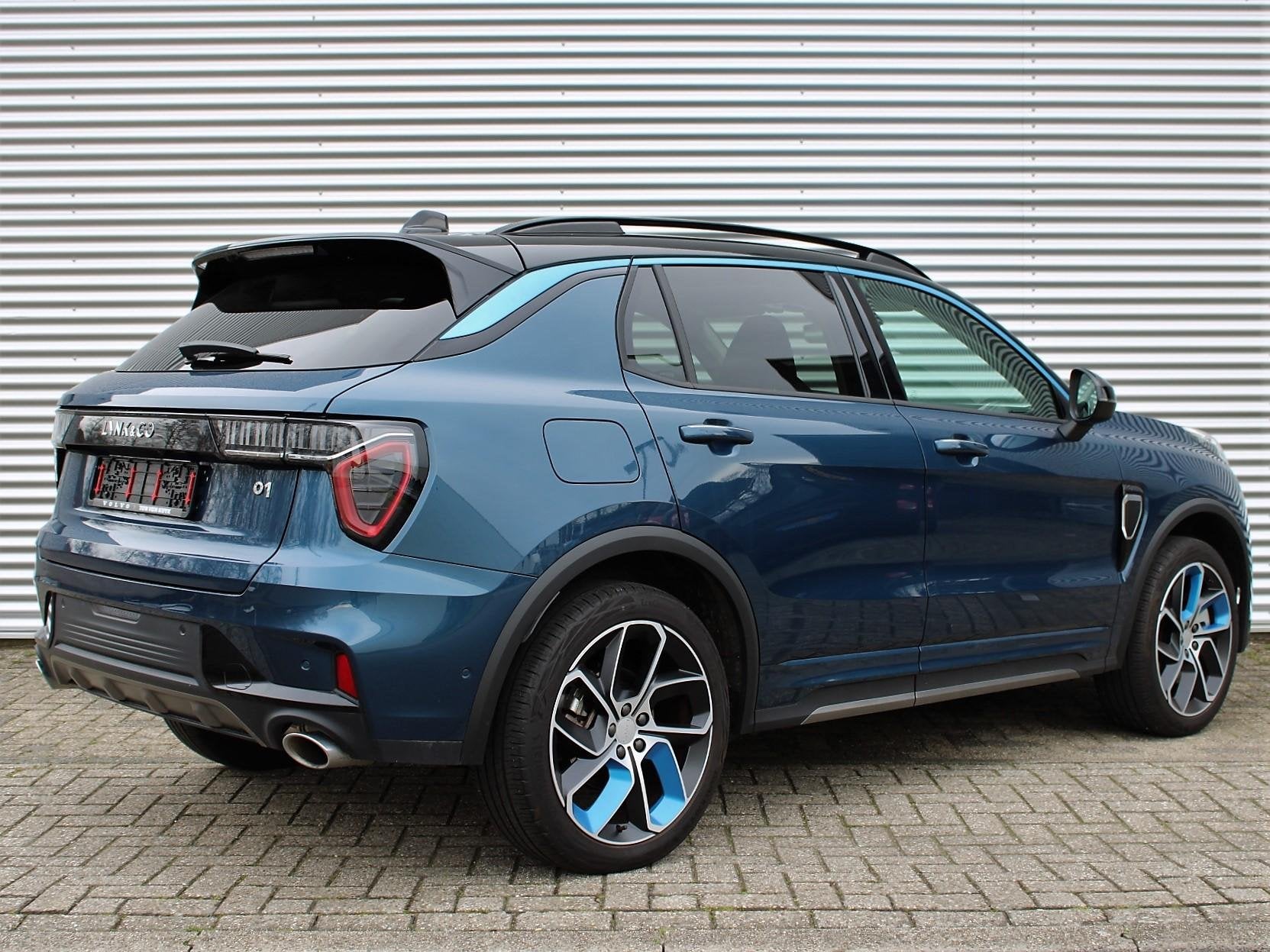 Lynk & Co 01 1.5 Automaat / Panoramadak / 360* camera / Trek, Auto's, Automatische klimaatregeling, Stof, Euro 6, Blauw