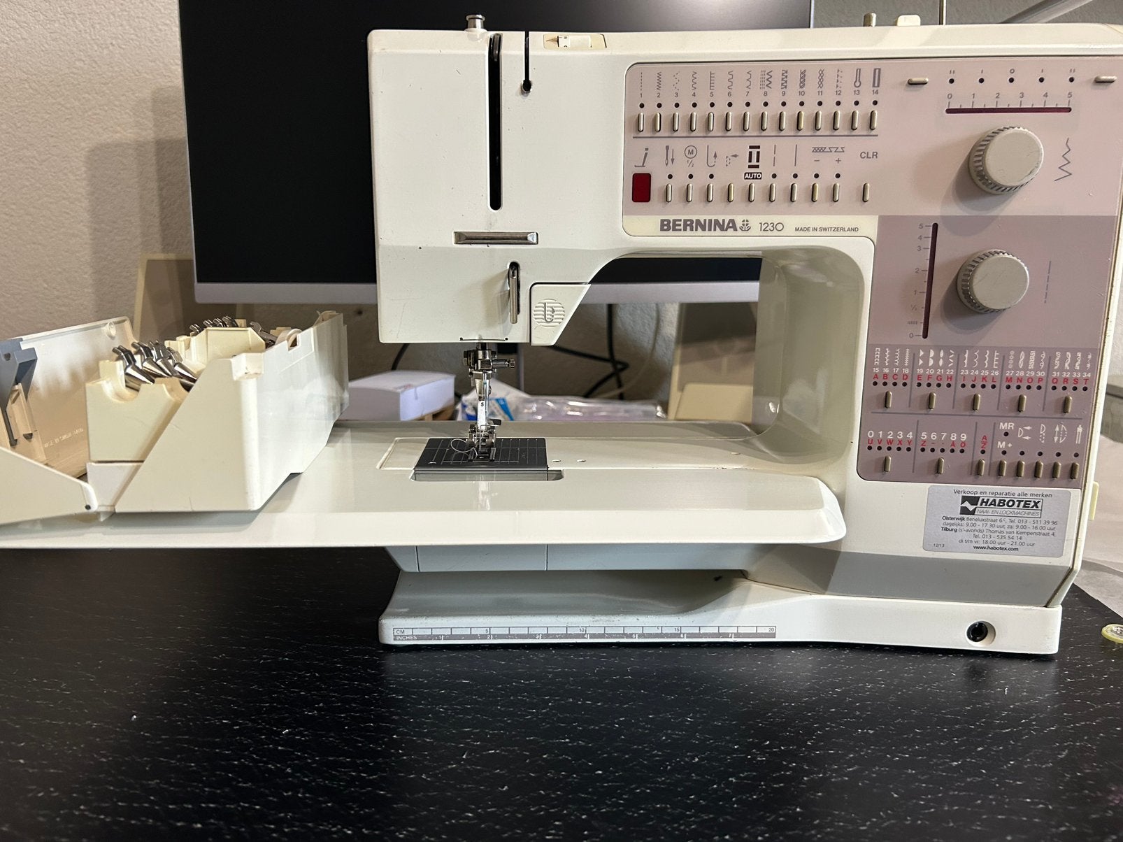 Bernina naaimachine 1230, Hobby en Vrije tijd, Naaimachines en Toebehoren, Ophalen, Gebruikt, Naaimachine, Bernina