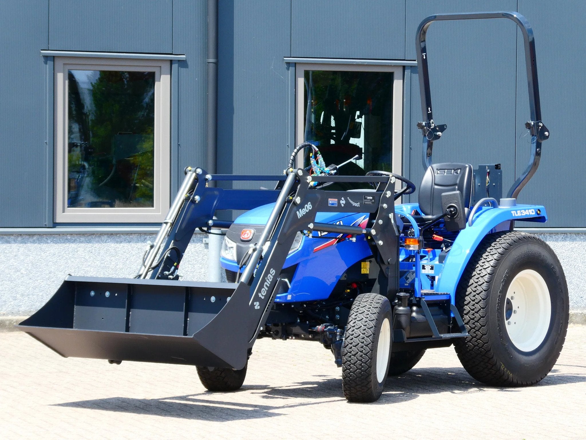 Iseki TLE3410 4wd HST / 0001 Draaiuren / Voorlader