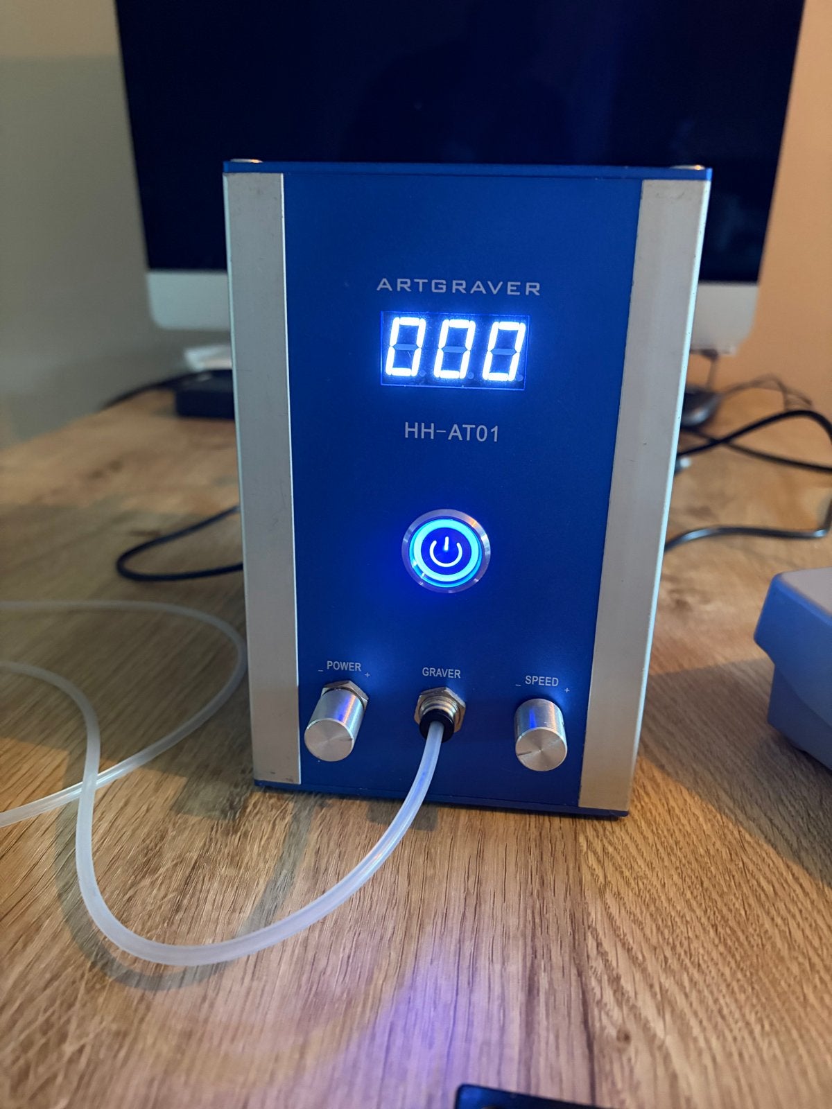 Professionele Pneumatische Handgraveermachine met Accessoire, Ophalen, Zo goed als nieuw