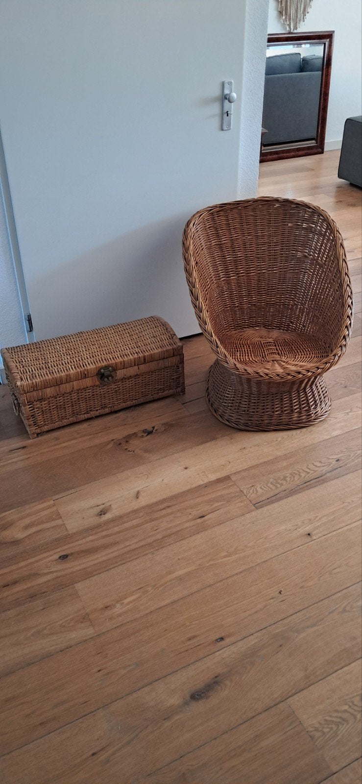 Rotan Set:, Kinderen en Baby's, Kinderkamer | Tafels en Stoelen, Ophalen of Verzenden, Zo goed als nieuw, Stoel(en)