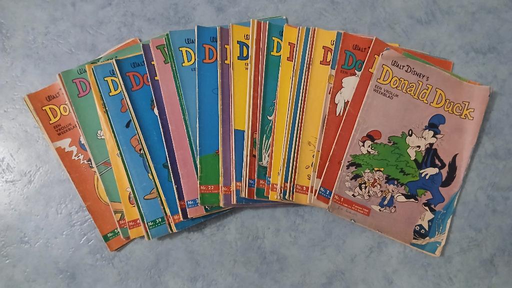 Donald Ducks - complete jaargang 1969, Boeken, Meerdere stripboeken, Ophalen of Verzenden, Gelezen