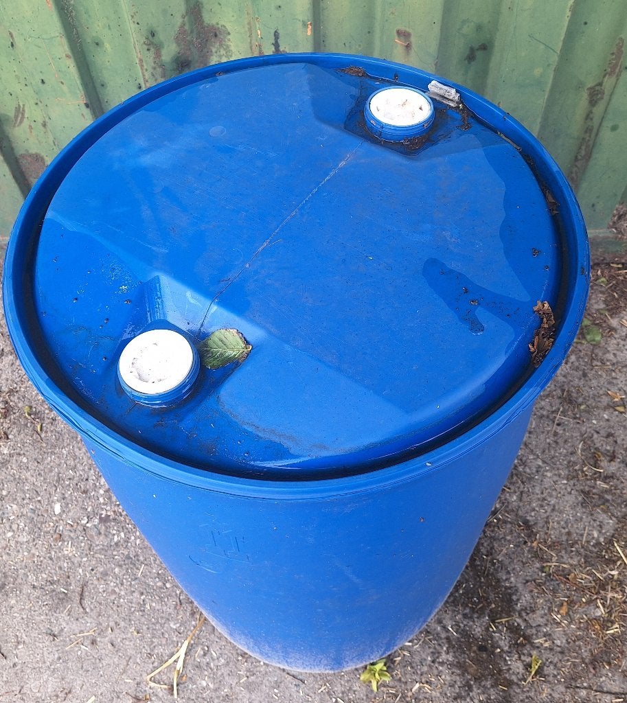 200 litervat, regenton, 150 liter of meer, Ophalen, Gebruikt, Kunststof