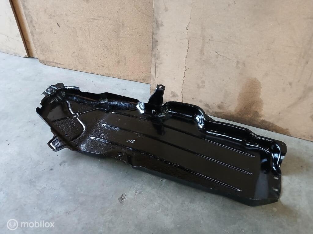 Brandstoftank beugel Land Rover Discovery 3 Bescherming Tank, Land Rover, Ophalen of Verzenden