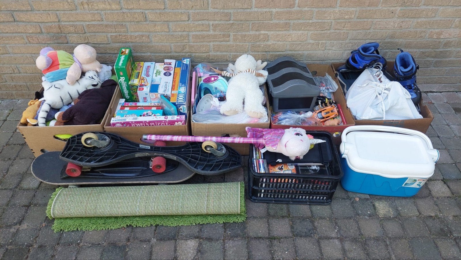 Rommelmarkt partij / veel speelgoed voor de verkopp, Ophalen