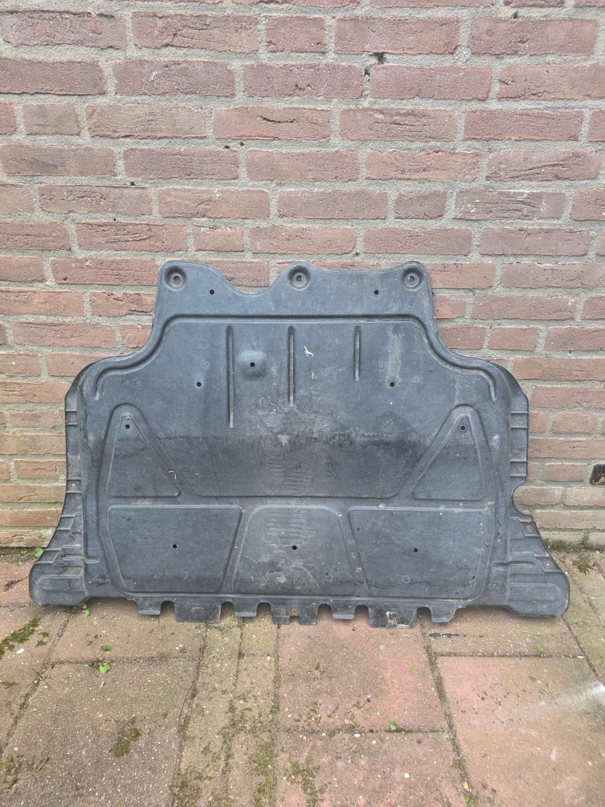 Motorbeschermplaat onderkant A3, Ophalen, Gebruikt, Voor, Audi