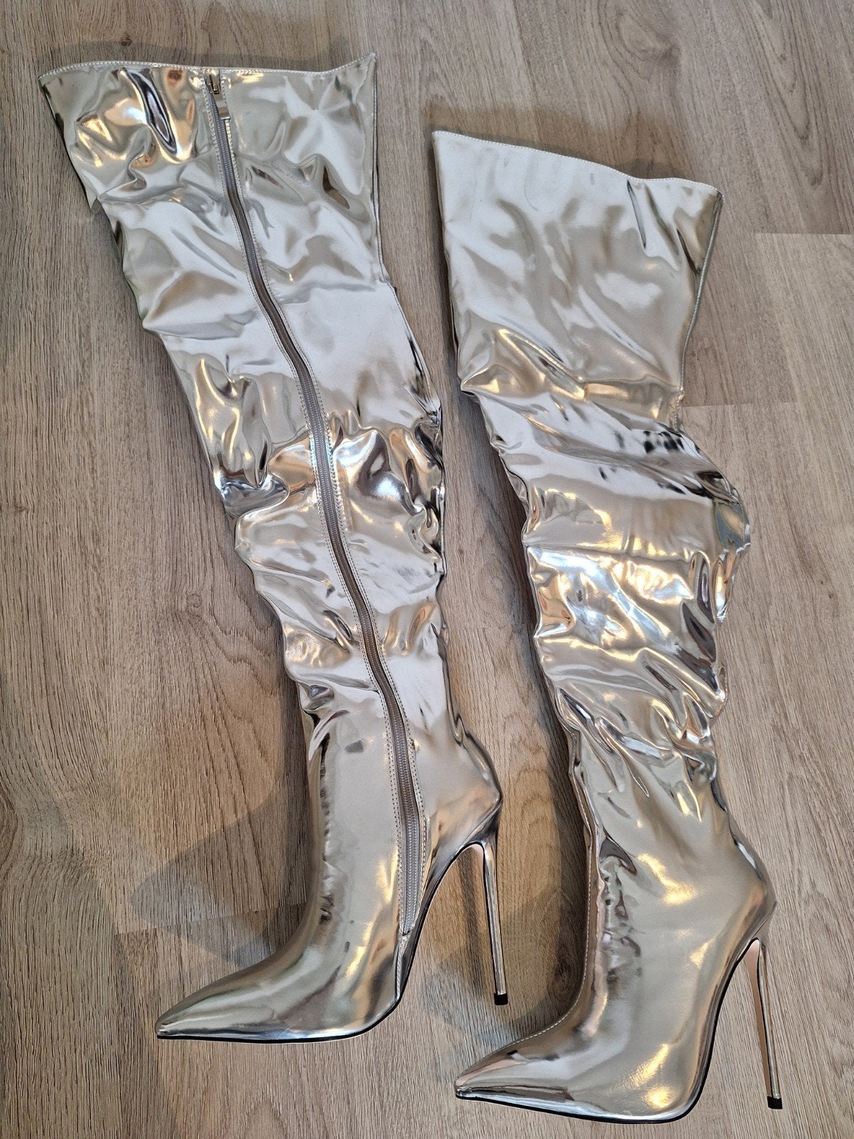 Zilveren Overknee Laarzen Maat 37 - Nieuwstaat, Hoge laarzen, Overige kleuren, Only Maker, Nieuw
