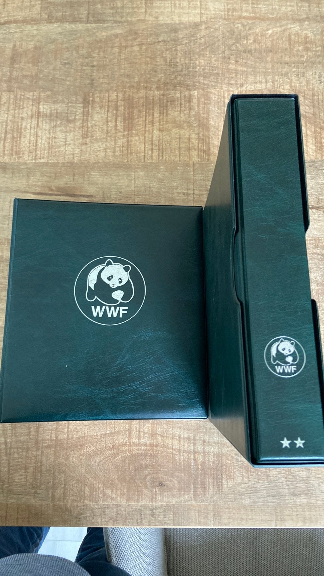 WWF Postzegelcollectie: Koraalvissen, Walvissen, Zeehonden,, Verzamelen, Ophalen of Verzenden, Zo goed als nieuw, Overige soorten