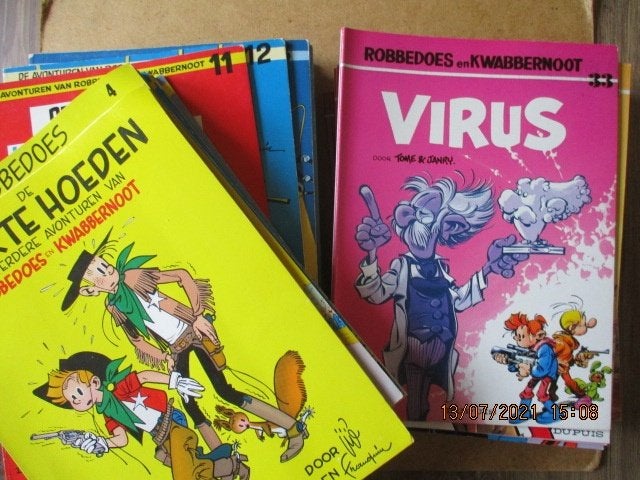 adv5103 robbedoes en kwabbernoot album reeks, Eén stripboek, Ophalen, Gelezen