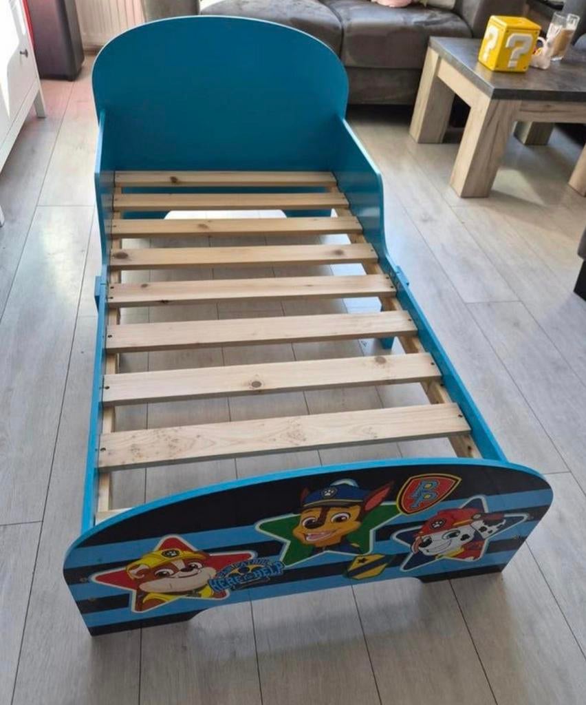 Paw Patrol kinderbed met lattenbodem en matras, Ophalen, Gebruikt, 70 tot 85 cm, Lattenbodem