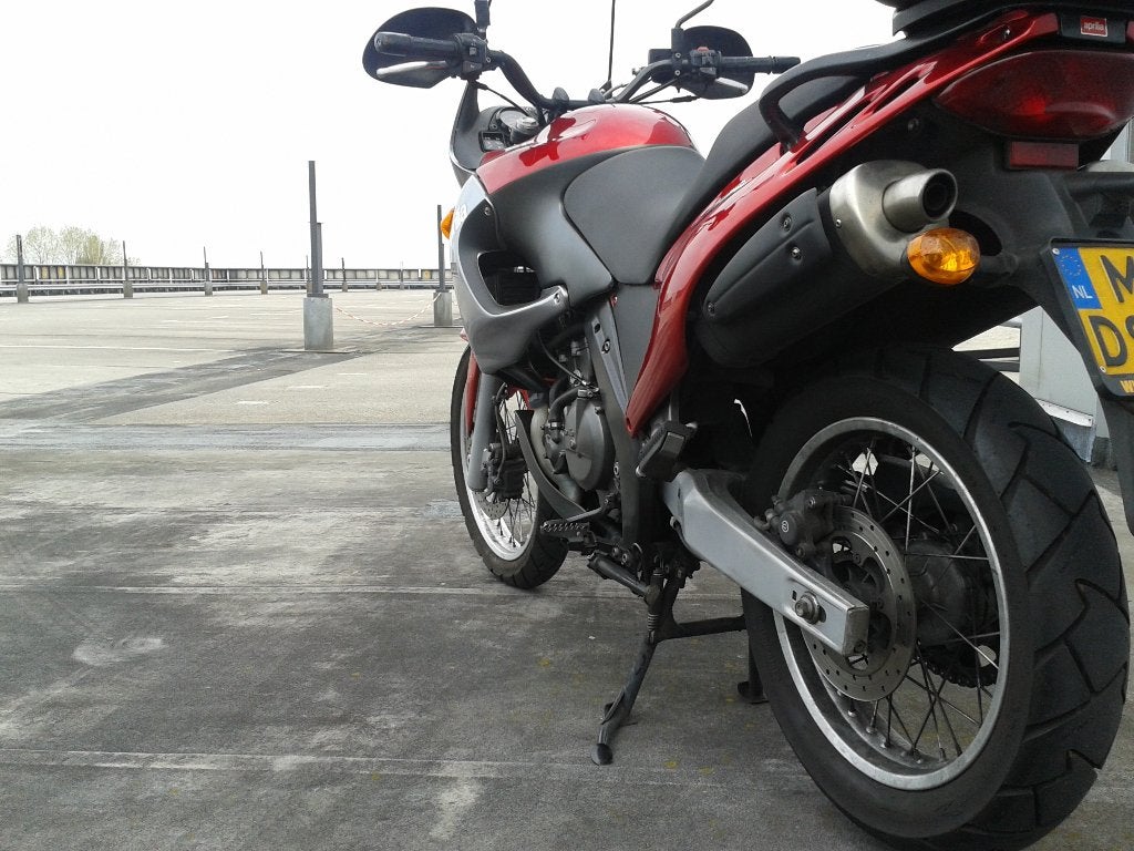 aprilia, Fietsen en Brommers, Scooters | Aprilia, Ophalen, Gebruikt, Overige modellen, Maximaal 45 km/u