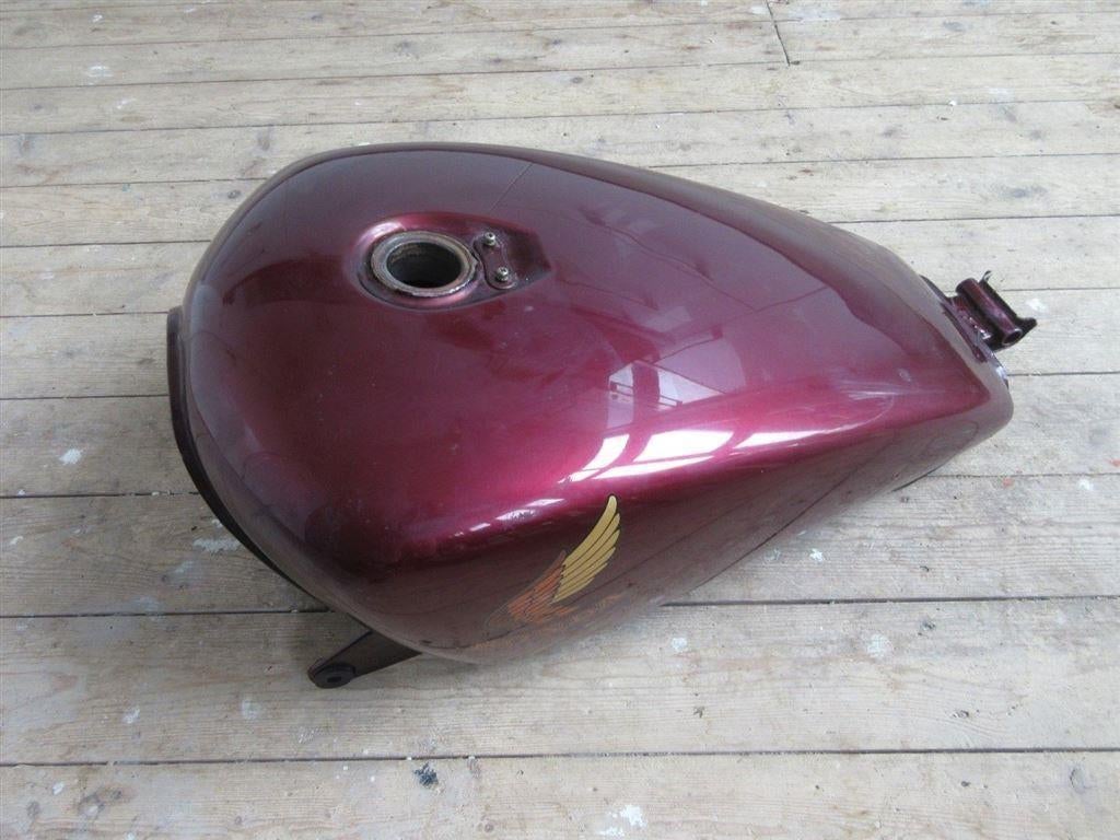 Honda VF500 benzinetank V30 PC13 VF 500 C benzine fuel tank, Motoren, Ophalen of Verzenden